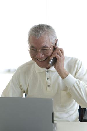 屋根の上の魔除け像・鍾馗（しょうき）